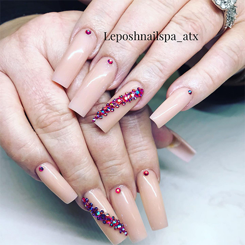 LE-POSH-NAILS-&-SPA_78745_galery_f